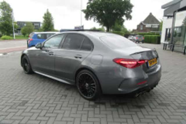 Mercedes-Benz C-Klasse (2023) thumbnail 4