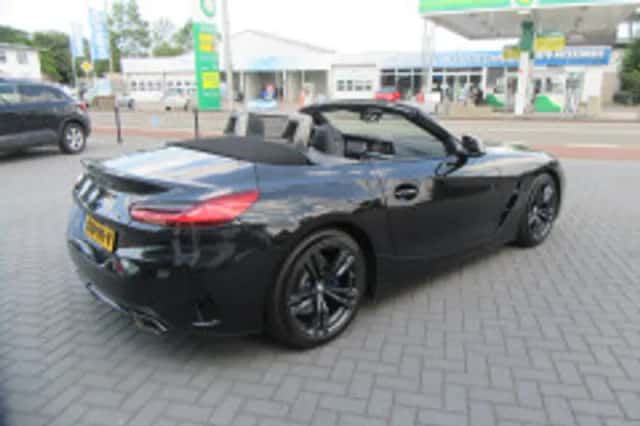 BMW Z4 (2019) thumbnail 4