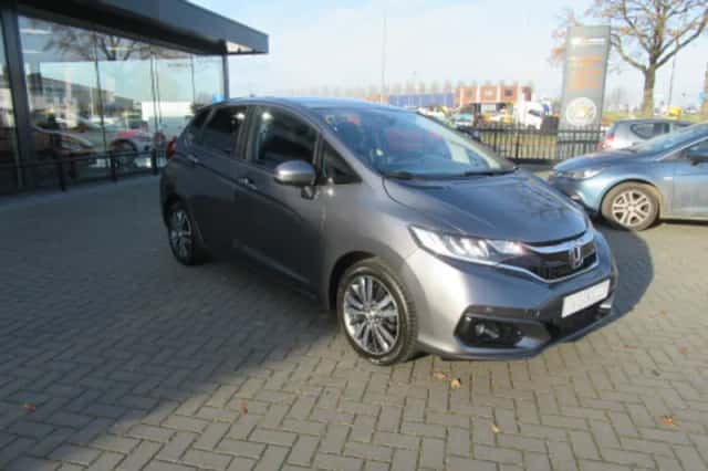 Honda Jazz (2018) thumbnail 2