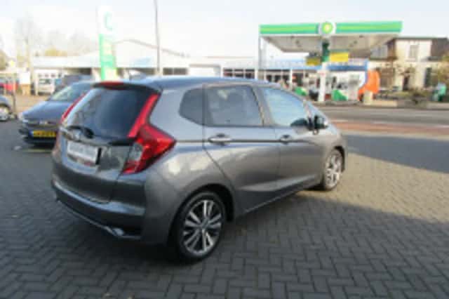 Honda Jazz (2018) thumbnail 4