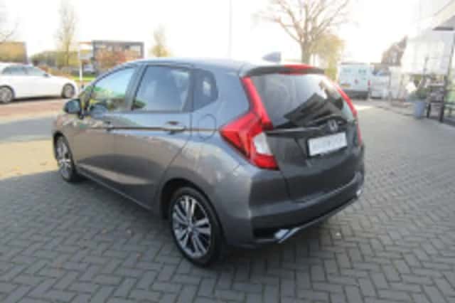 Honda Jazz (2018) thumbnail 5