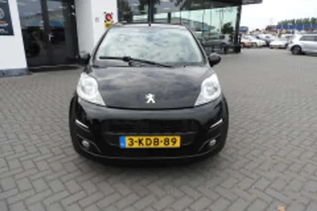 Peugeot 107 (2013) thumbnail 6