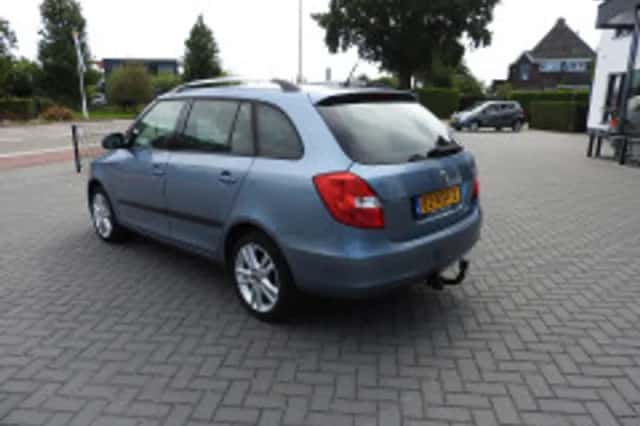 Škoda Fabia (2010) thumbnail 4