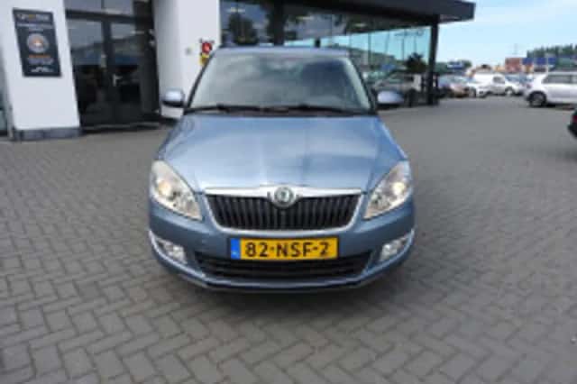 Škoda Fabia (2010) thumbnail 6