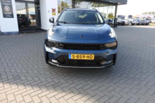 Lynk & Co 01 (2023) thumbnail 6