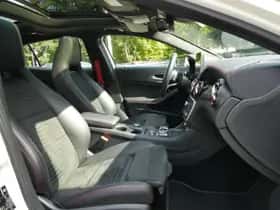 Mercedes-Benz GLA-Klasse thumbnail 11