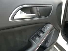 Mercedes-Benz GLA-Klasse (2017) thumbnail 26