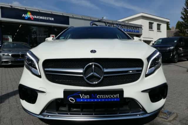 Mercedes-Benz GLA-Klasse (2017) thumbnail 4