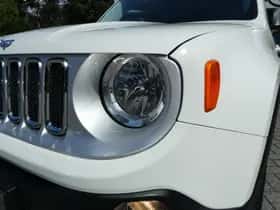 Jeep Renegade (2016) thumbnail 20