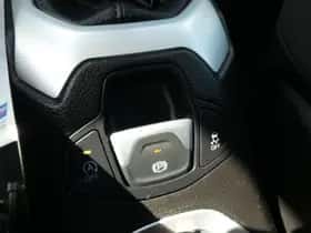 Jeep Renegade (2016) thumbnail 29
