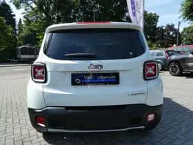 Jeep Renegade (2016) thumbnail 7