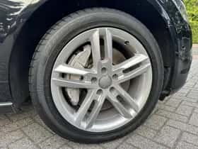 Audi A6 (2011) thumbnail 12