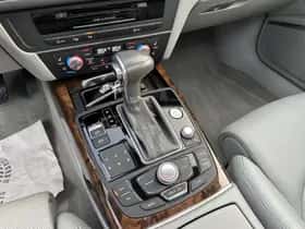 Audi A6 (2011) thumbnail 30