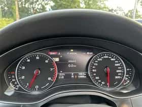 Audi A6 (2011) thumbnail 31