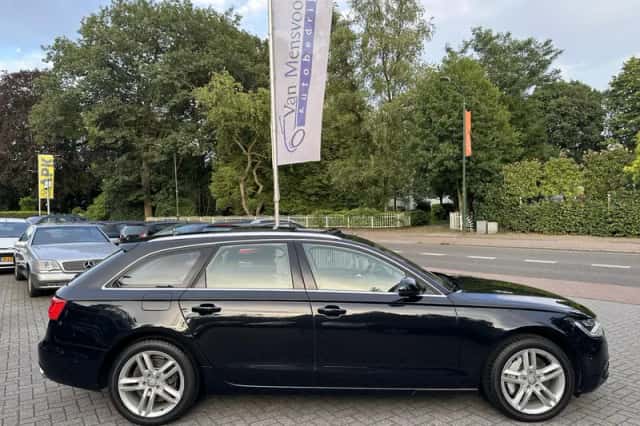 Audi A6 (2011) thumbnail 5