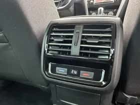 Volkswagen Passat (2016) thumbnail 20