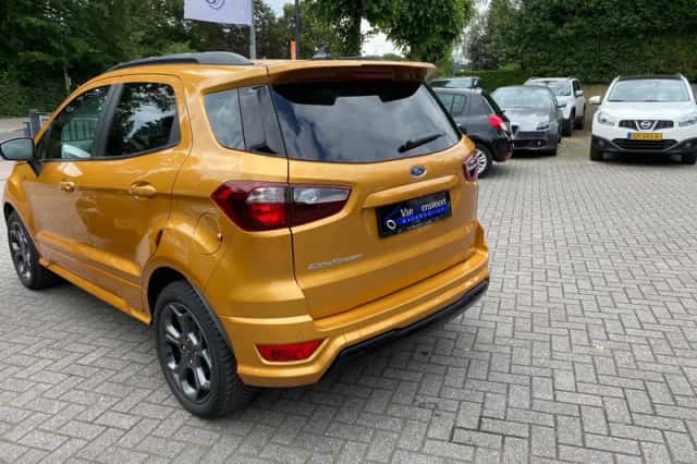 Ford EcoSport (2019) thumbnail 3