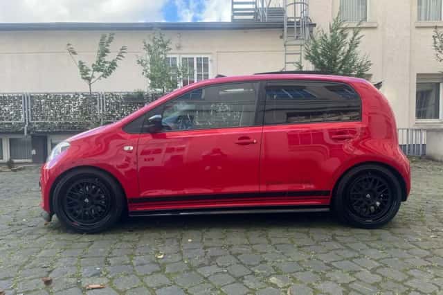 Volkswagen Up! (2013) thumbnail 6