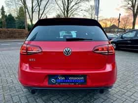 Volkswagen Golf (2016) thumbnail 13