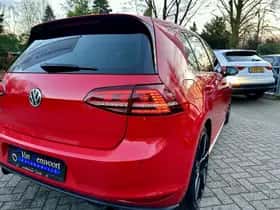 Volkswagen Golf (2016) thumbnail 15