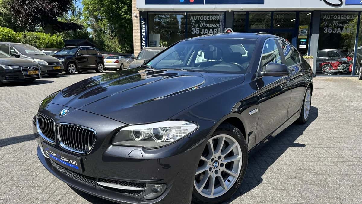 BMW 5-Serie (2010) — foto 1
