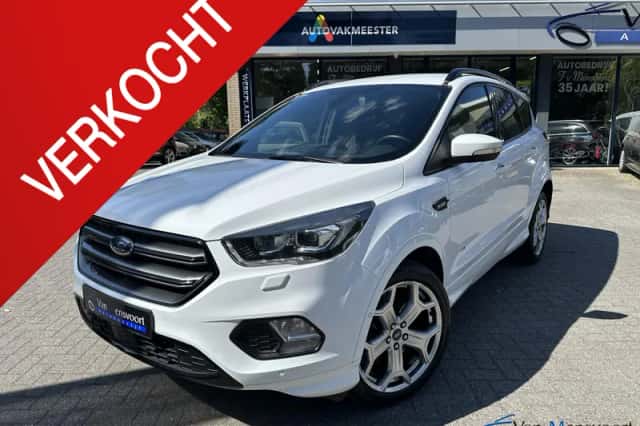 Ford Kuga (2018) thumbnail 1