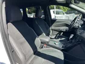 Ford Kuga (2018) thumbnail 13