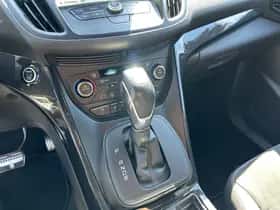 Ford Kuga (2018) thumbnail 27