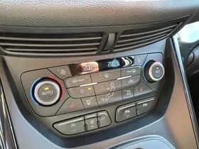Ford Kuga (2018) thumbnail 28