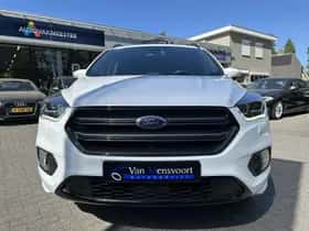 Ford Kuga (2018) thumbnail 7