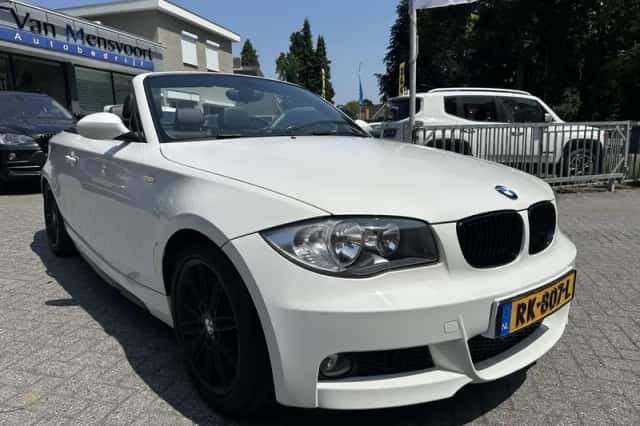 BMW 1-Serie (2009) thumbnail 6