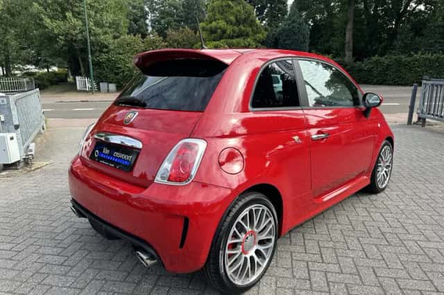 Fiat 500 (2015) thumbnail 4