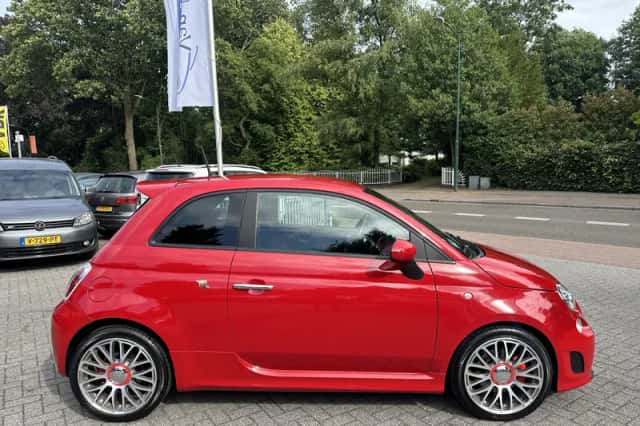 Fiat 500 (2015) thumbnail 5