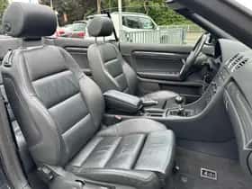 Audi A4 (2005) thumbnail 12