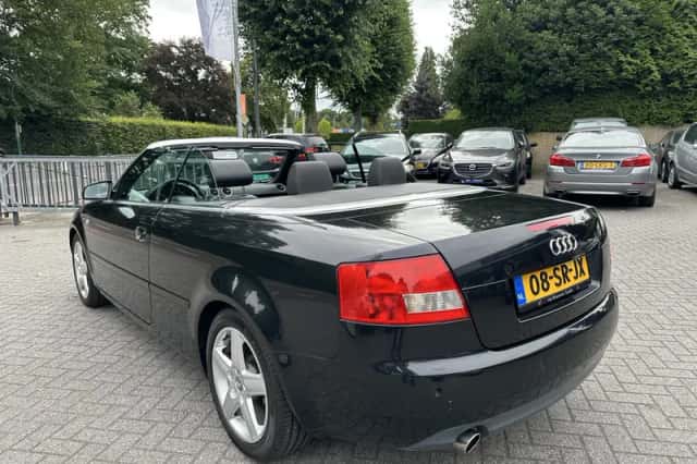 Audi A4 (2005) thumbnail 3