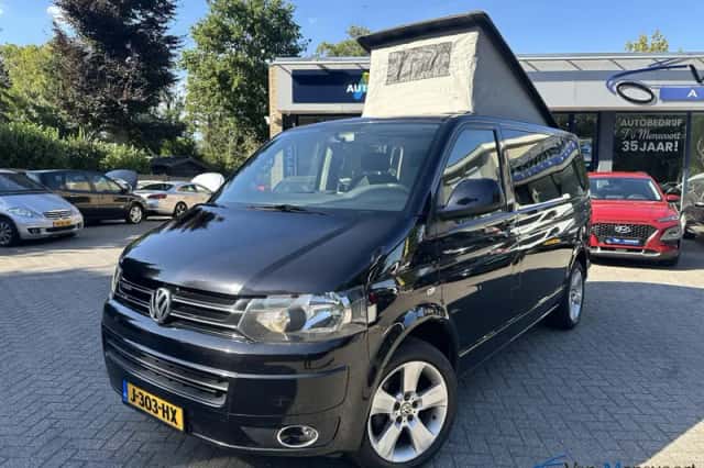 Volkswagen Multivan (2012) thumbnail 1