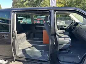 Volkswagen Multivan (2012) thumbnail 12