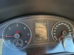 Volkswagen Multivan (2012) thumbnail 21