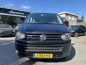 Volkswagen Multivan (2012) thumbnail 9