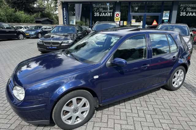 Volkswagen Golf (2000) thumbnail 2