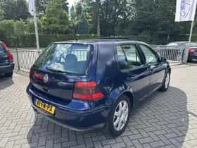 Volkswagen Golf (2000) thumbnail 4
