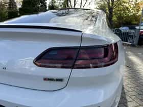 Volkswagen Arteon (2017) thumbnail 17