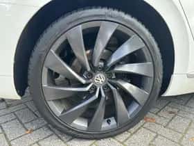 Volkswagen Arteon (2017) thumbnail 18