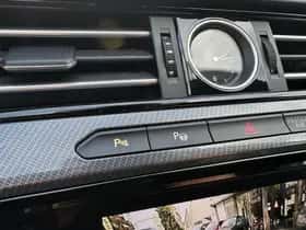Volkswagen Arteon (2017) thumbnail 24