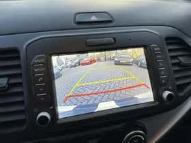 Kia Picanto (2016) thumbnail 21