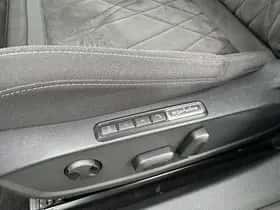 Volkswagen Golf (2023) thumbnail 23