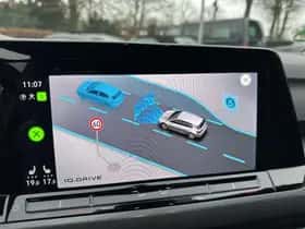 Volkswagen Golf (2023) thumbnail 34