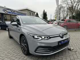 Volkswagen Golf (2023) thumbnail 6