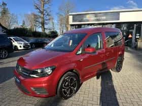 Volkswagen Caddy (2016) thumbnail 2