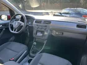 Volkswagen Caddy (2016) thumbnail 11